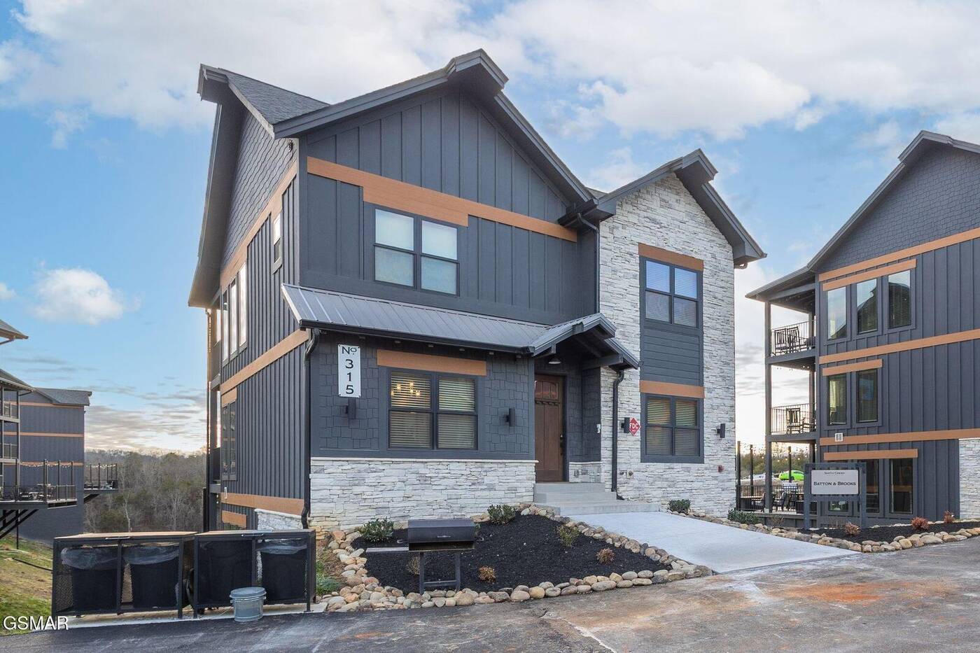 315 Rambling Creek Way, Unit 122R photo 3