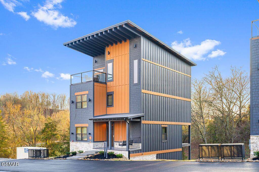 625 Summer Valley Way, Unit Lot 6 photo 2